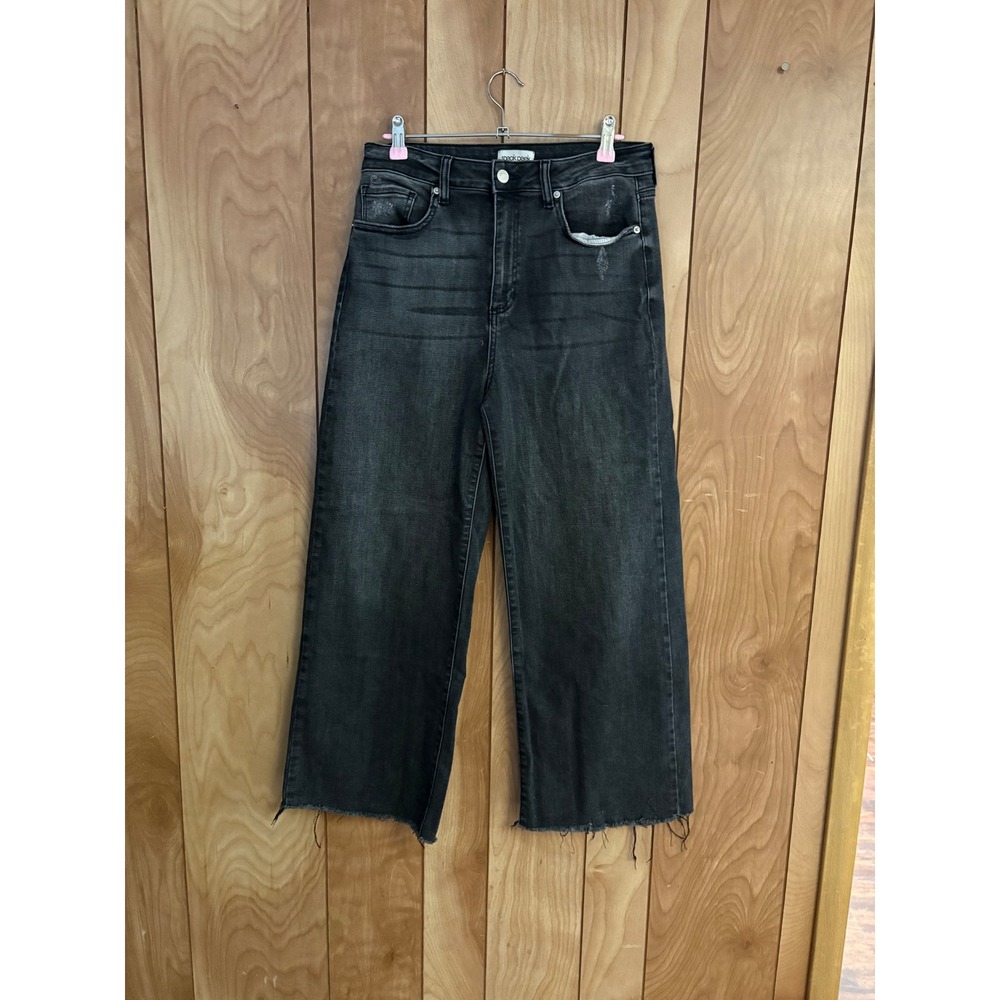 Sneak Peek Women High Rise Cropped Wide Leg Jeans Frayed Hem Faded Black Size 29